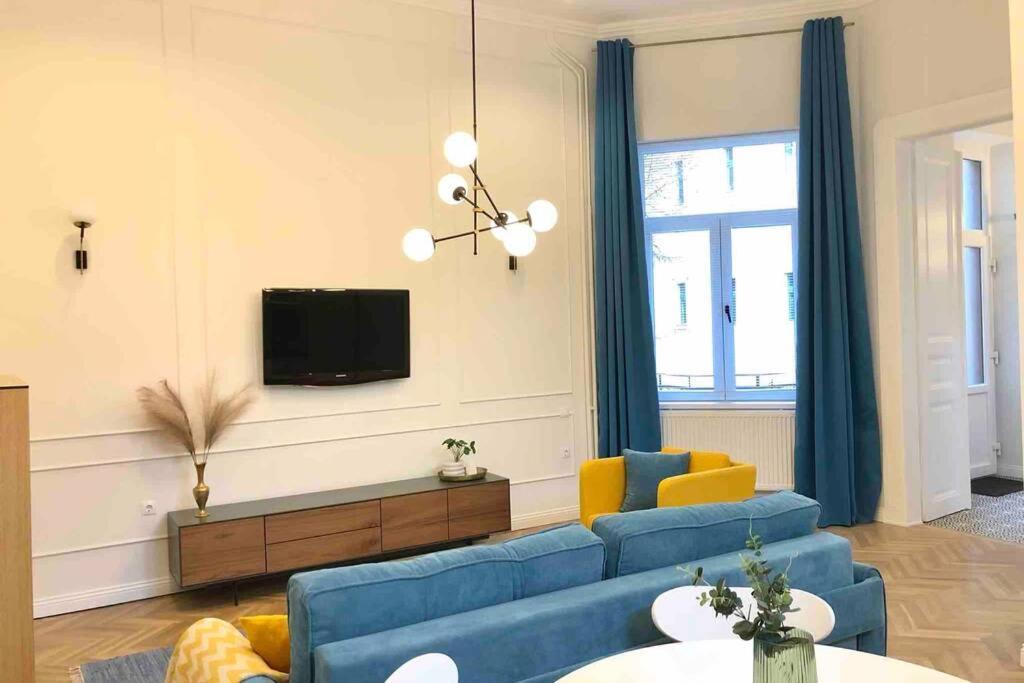 Palatul Stern Apartment